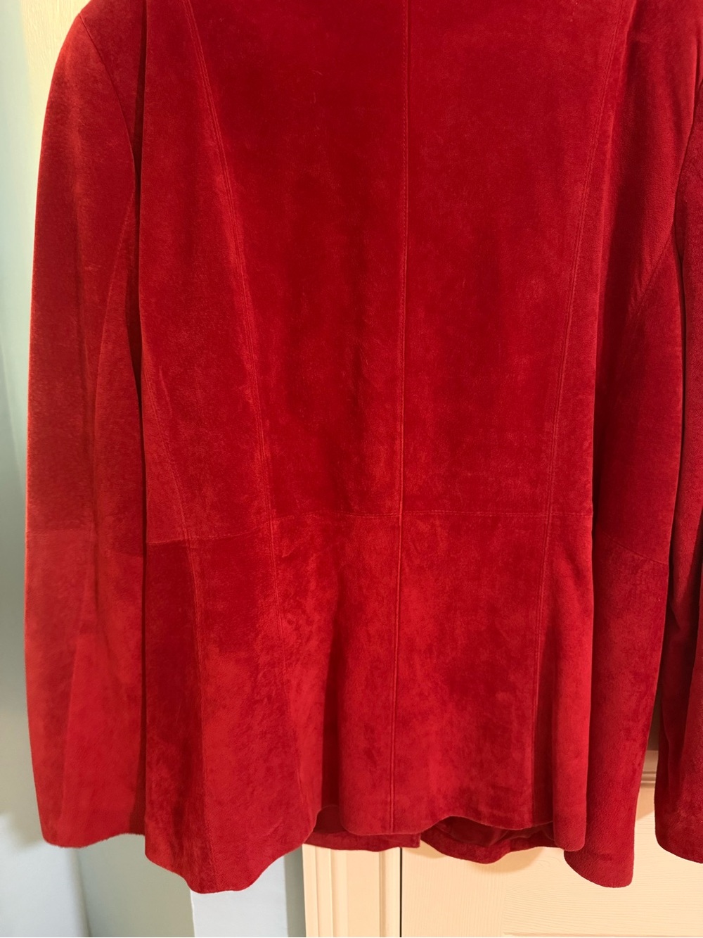 le chate Women’s Red Suede Blazer Jacket - Picture 6 of 13